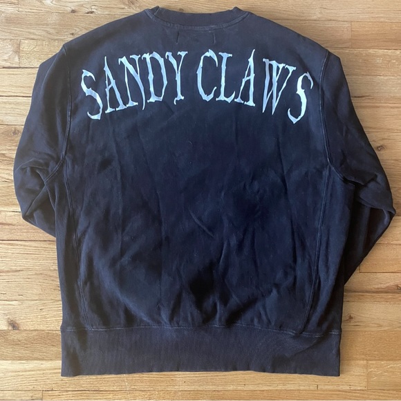 Disney Santa Jack Skellington Sweatshirt in Large - Picture 2 of 2